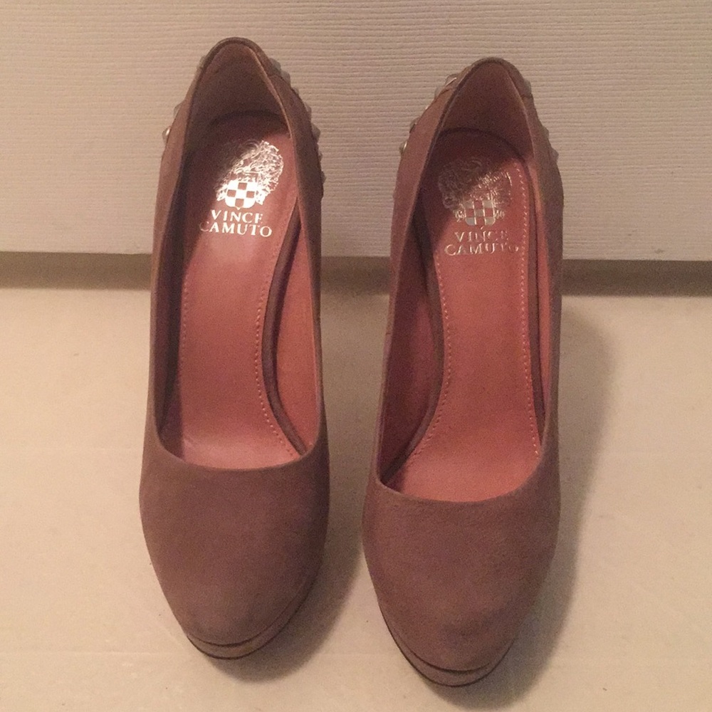 Vince Camuto Pumps